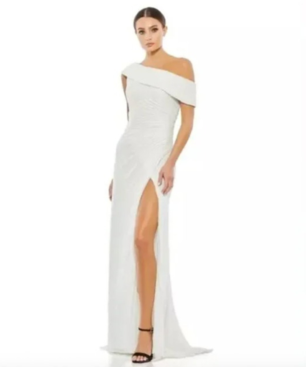 MAC DUGGAL Dress Size 0 Evening Gown Sequin White NEW Off Shoulder